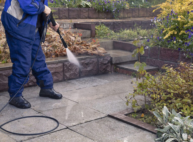 Καθαρισμός εξωτερικών χώρων χανιά, καθαρισμός εξωτερικου δαπέδου από μούχλα χανιά